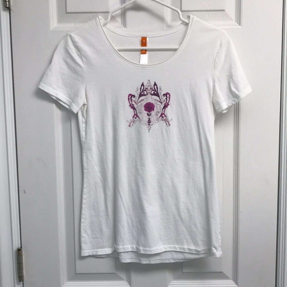 Lucy T-shirt - Picture 3 of 6
